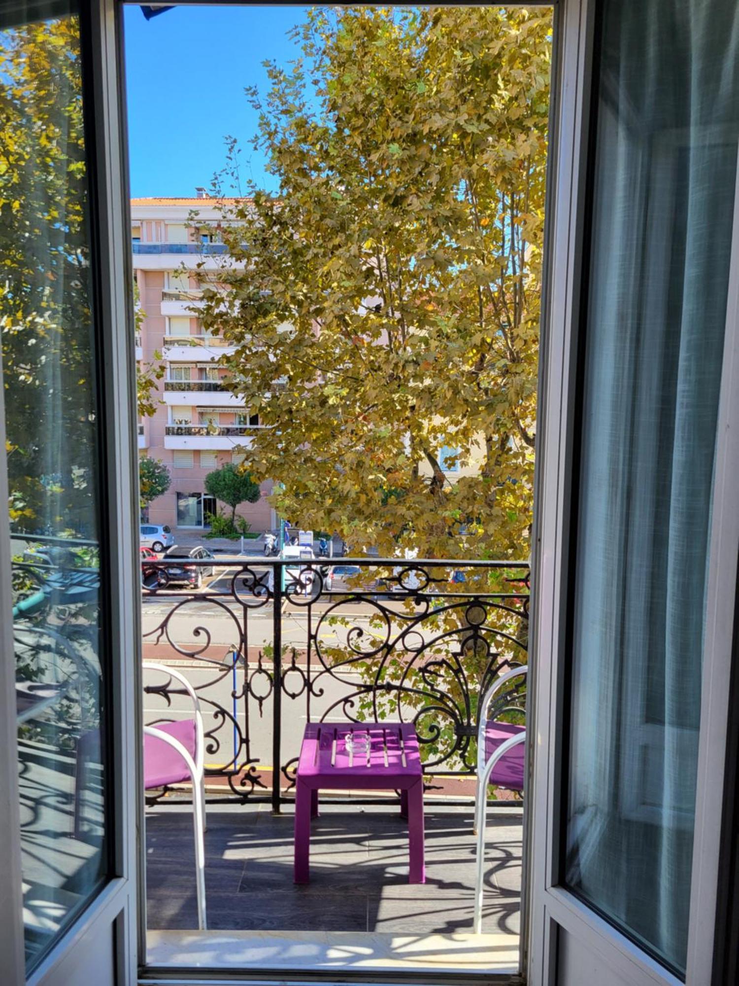 Parisien Hotel