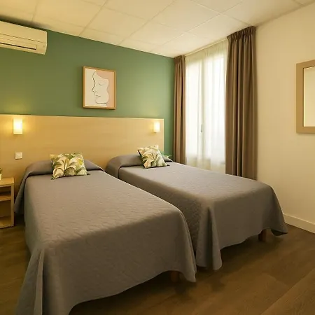 Hotel Parisien Menton Exterior photo