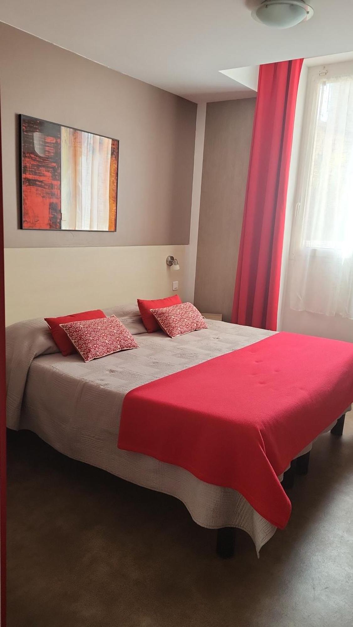 Hotel Parisien Menton